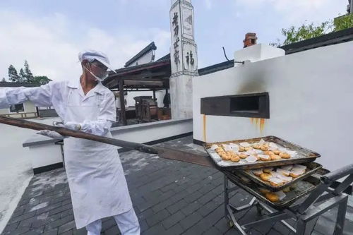 今早這則廣告火了 很多杭州人刷屏支持 堅(jiān)持住啊,大家一起來幫忙